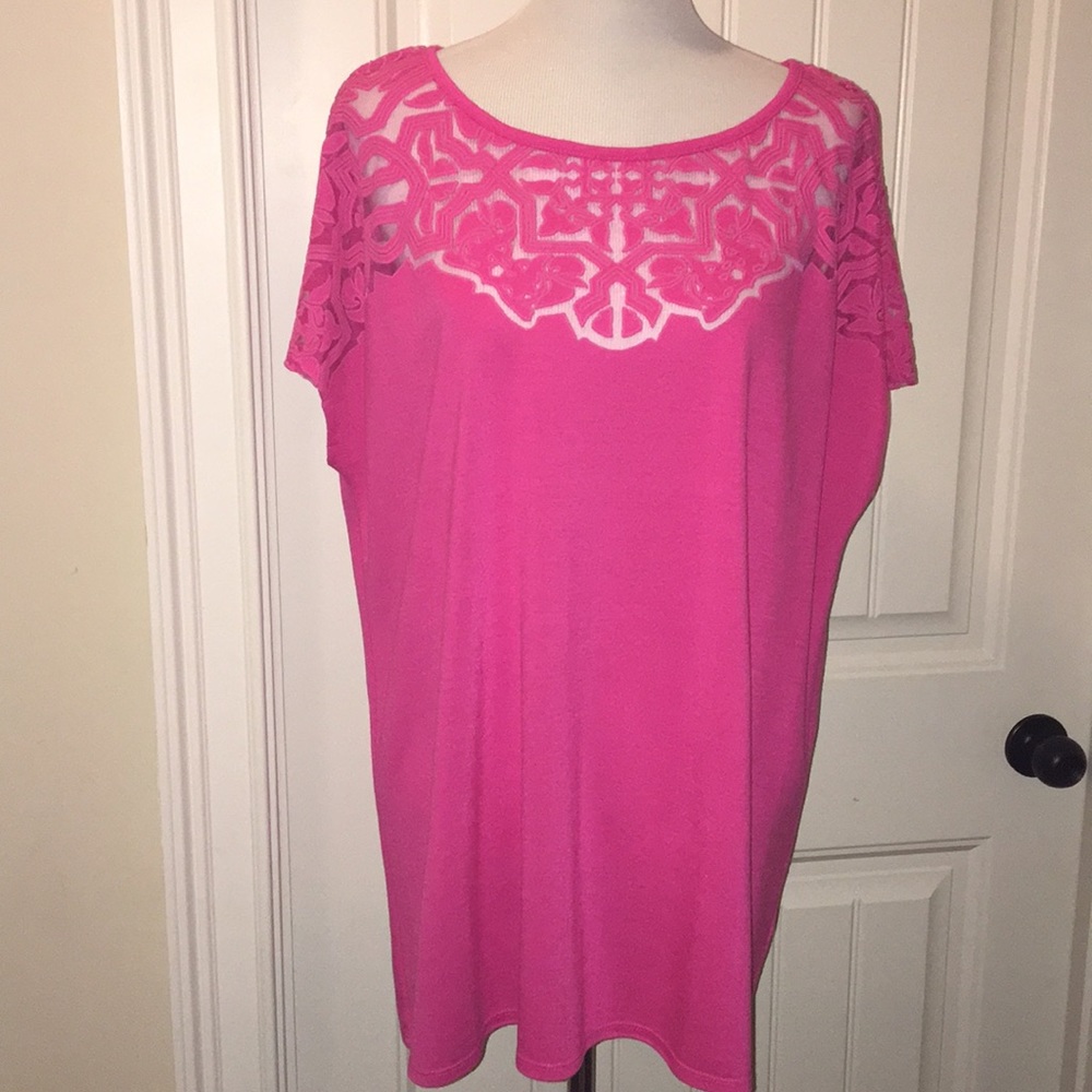 Stunning hot pink Ava&Viv top 🌸